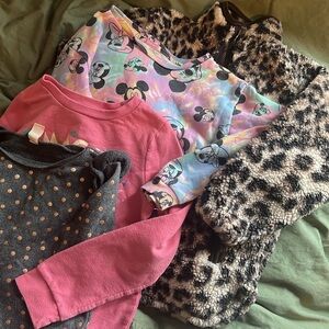 Bundle of size 7 girls jacket and sweater